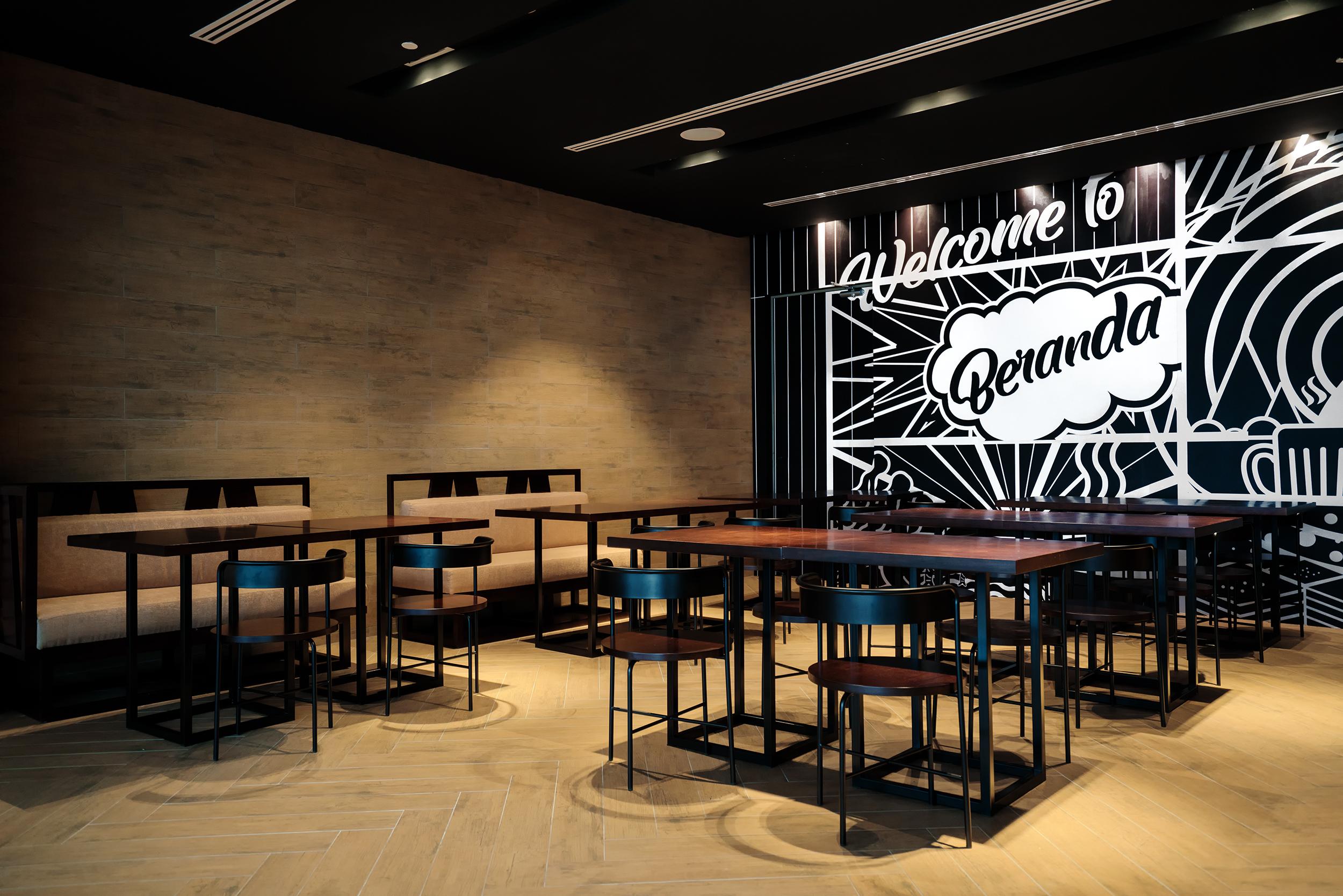 Movenpick Hotel & Convention Centre Klia Sepang Dış mekan fotoğraf A Starbucks Reserve store in Chengdu, China
