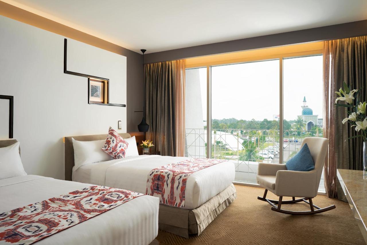 Movenpick Hotel & Convention Centre Klia Sepang Dış mekan fotoğraf